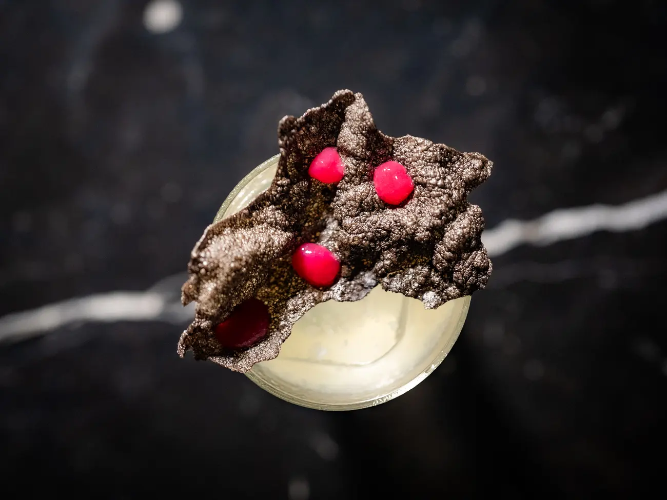 Themed dessert display